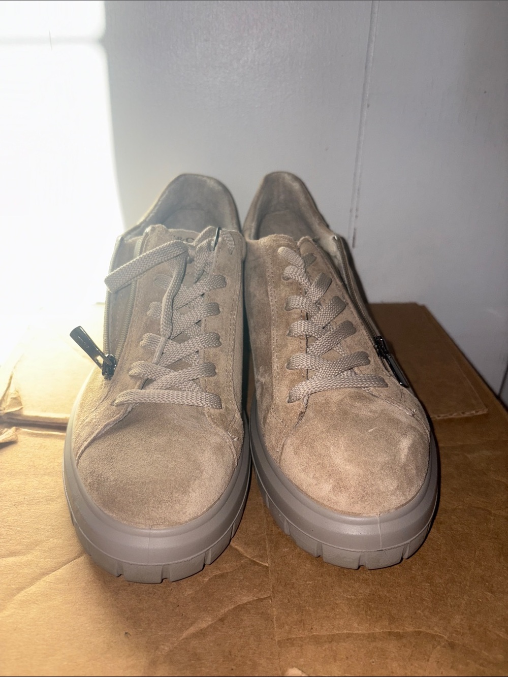 Igi & Co Brown Suede Platform Lace-Up Sneakers size 40 Women